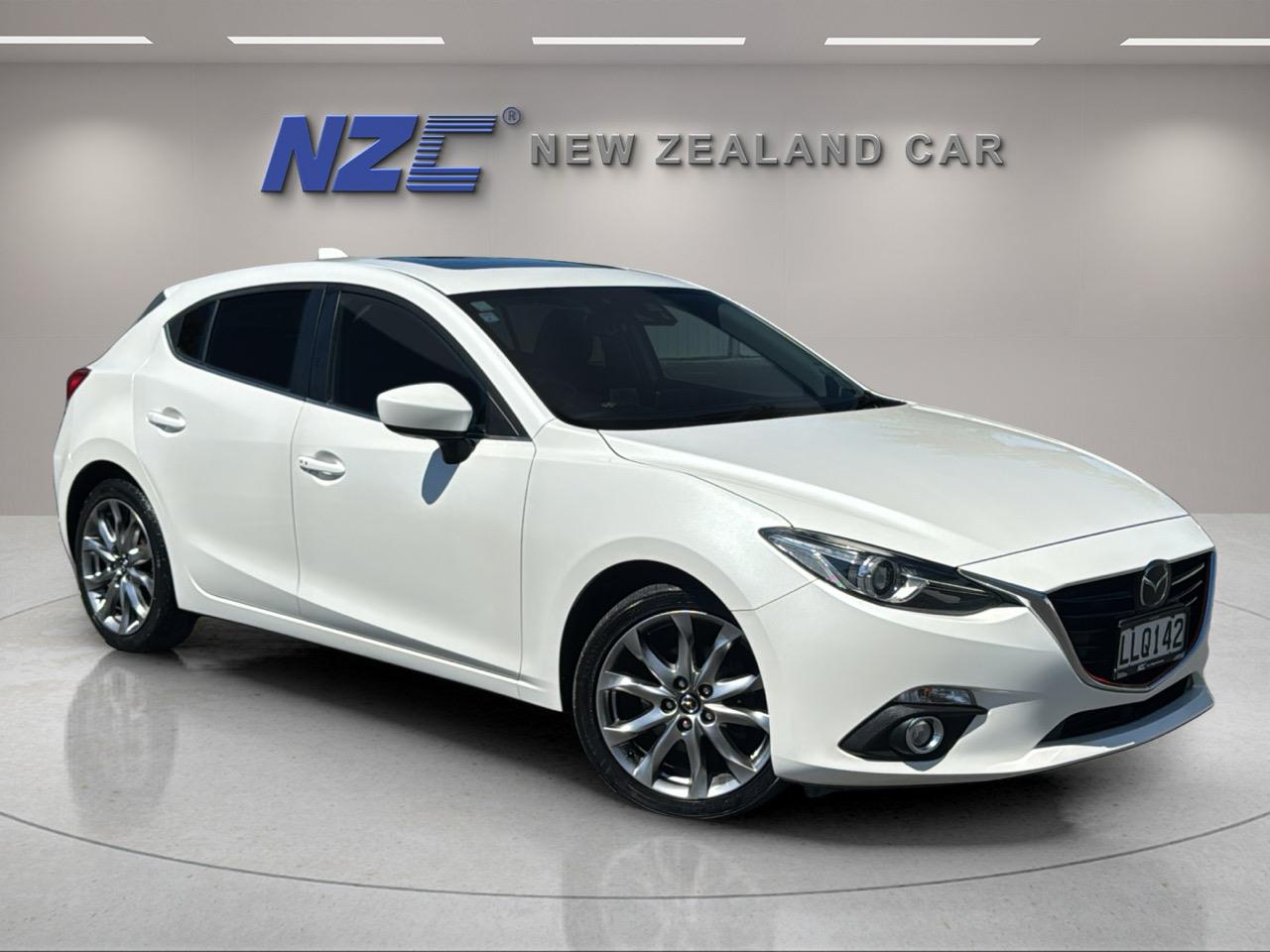 NZC 2014 Mazda AXELA just arrived to Auckland
