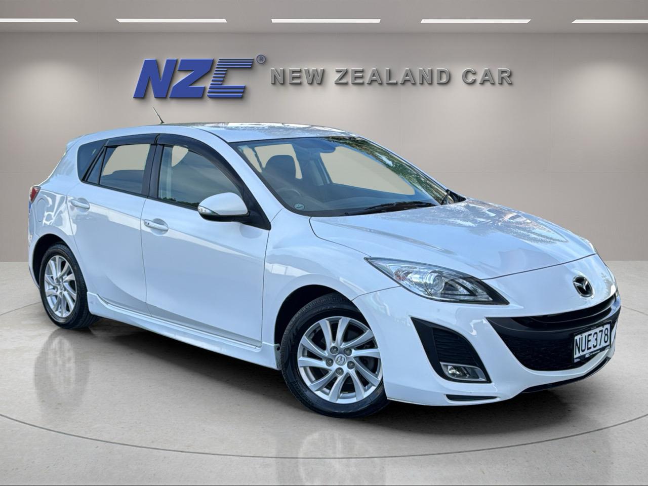 NZC 2009 Mazda Axela just arrived to Auckland