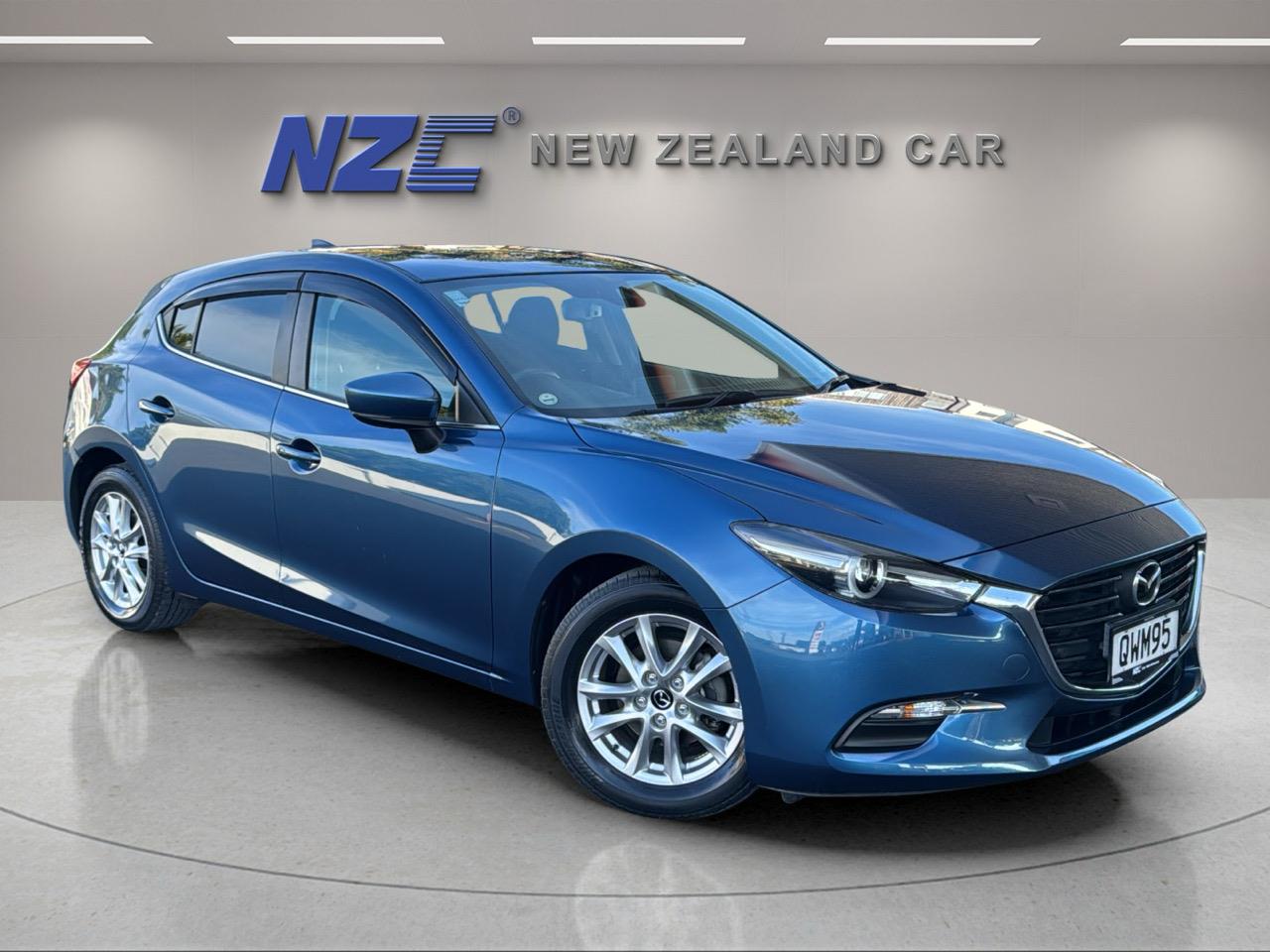 2017 Mazda Axela CRUISE CONTROL + REVERSE CAMERA + KEYLESS ENTRY