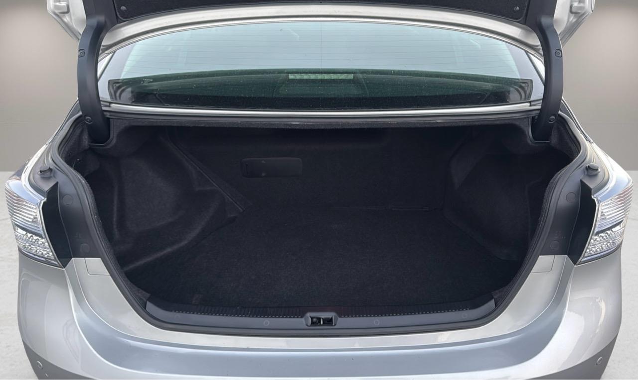 2011 Lexus HS250H only $40 weekly