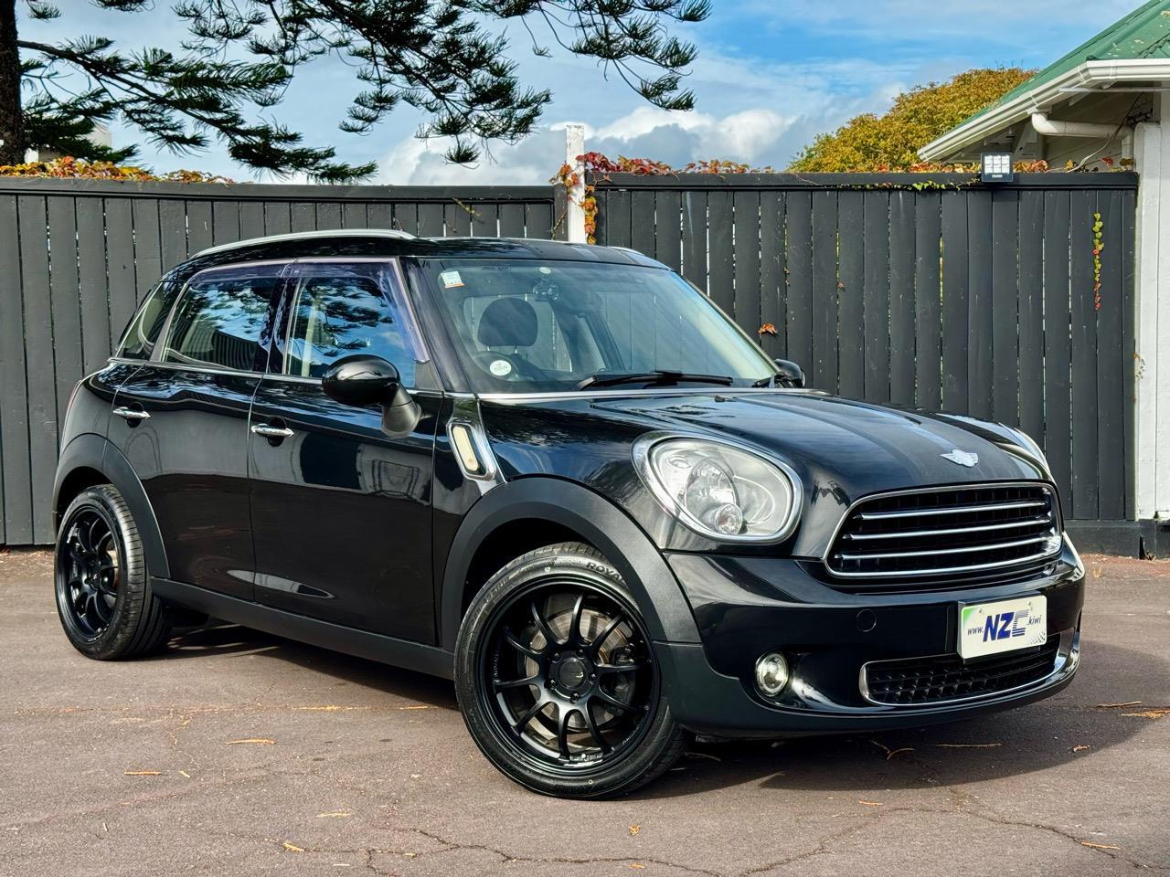 2013 Mini Cooper COUNTRYMAN + ONLY 42KM'S